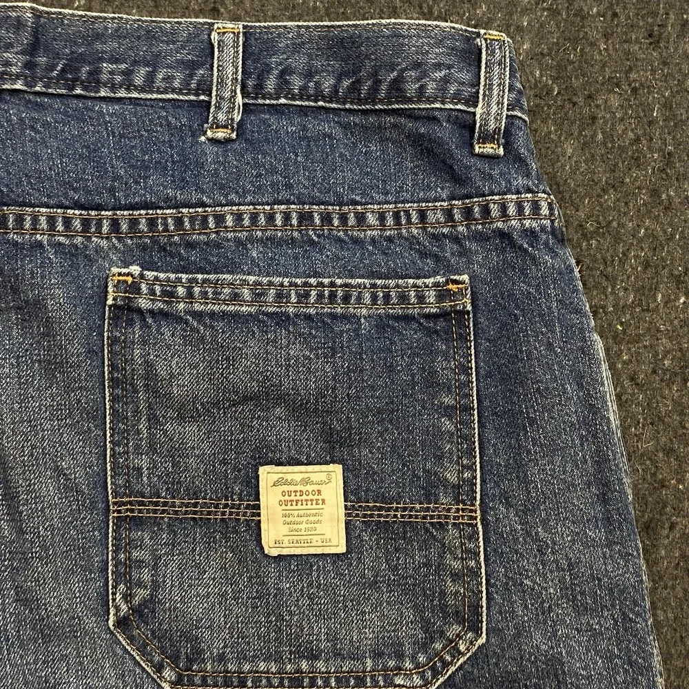 Eddie Bauer Medium Washed Preppy Classic Denim Shorts Men's Sz 42‎ Outdoor Wear